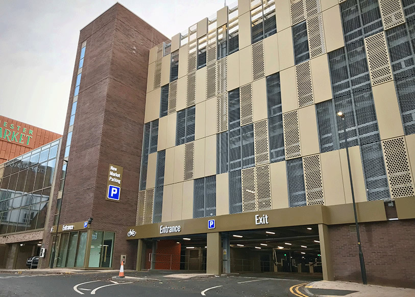 The entrance and exit to New Market Parking on Hunter Street.