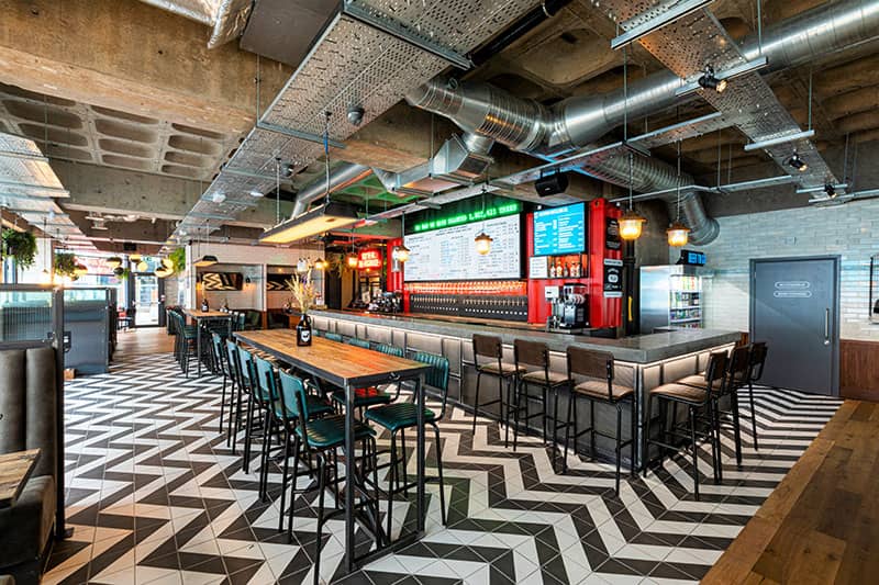 A BrewDog Doghouse bar
