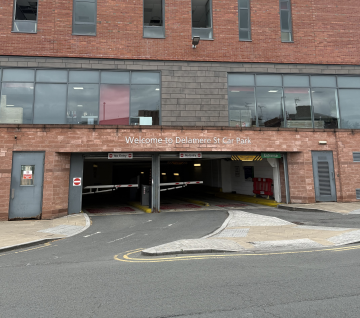 Entrance at Delamere Street Car Park