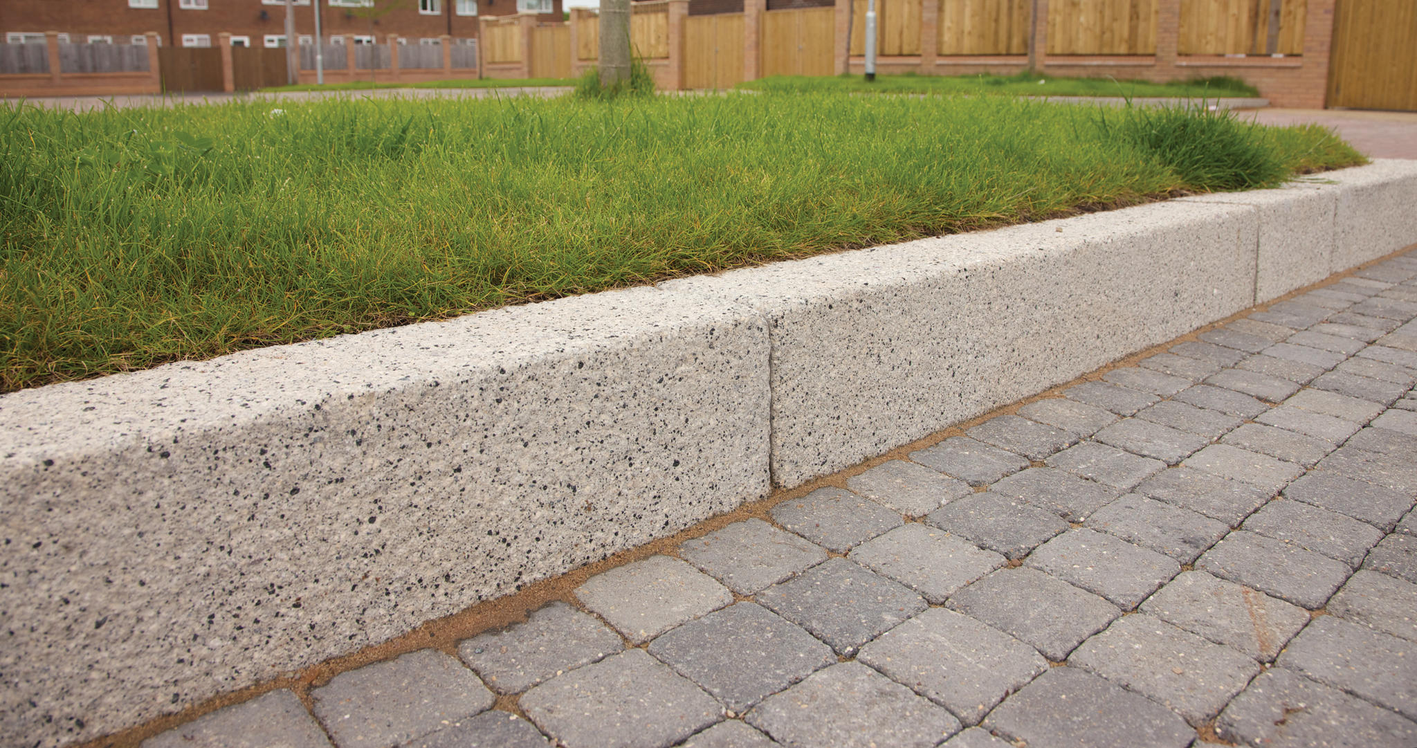 Conservation kerb