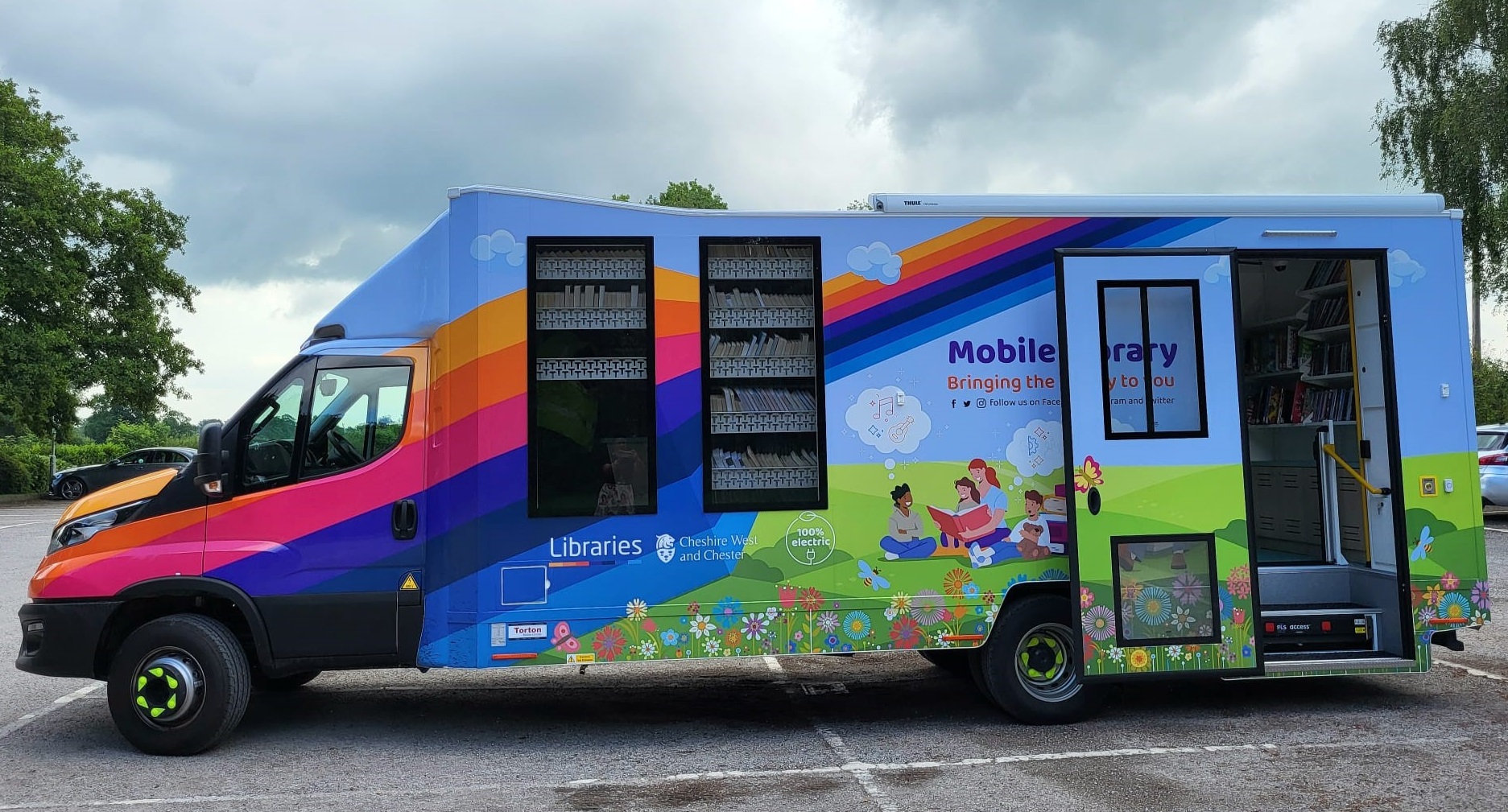 Mobile library van