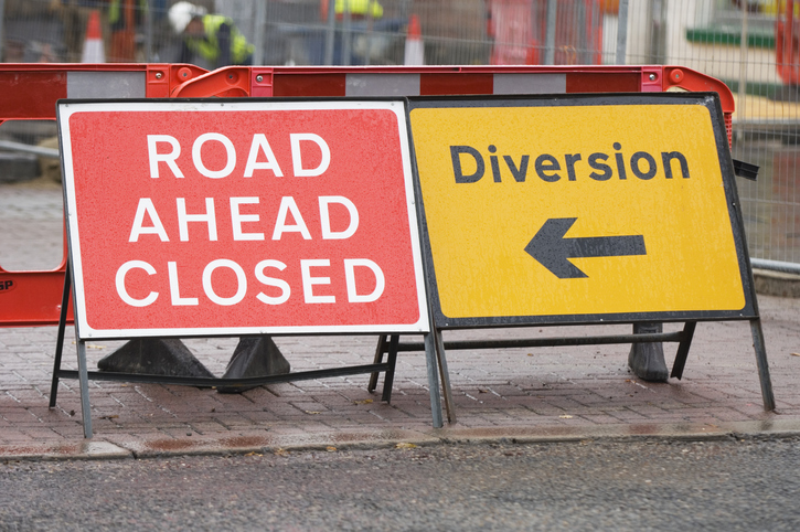 Road diversion signs